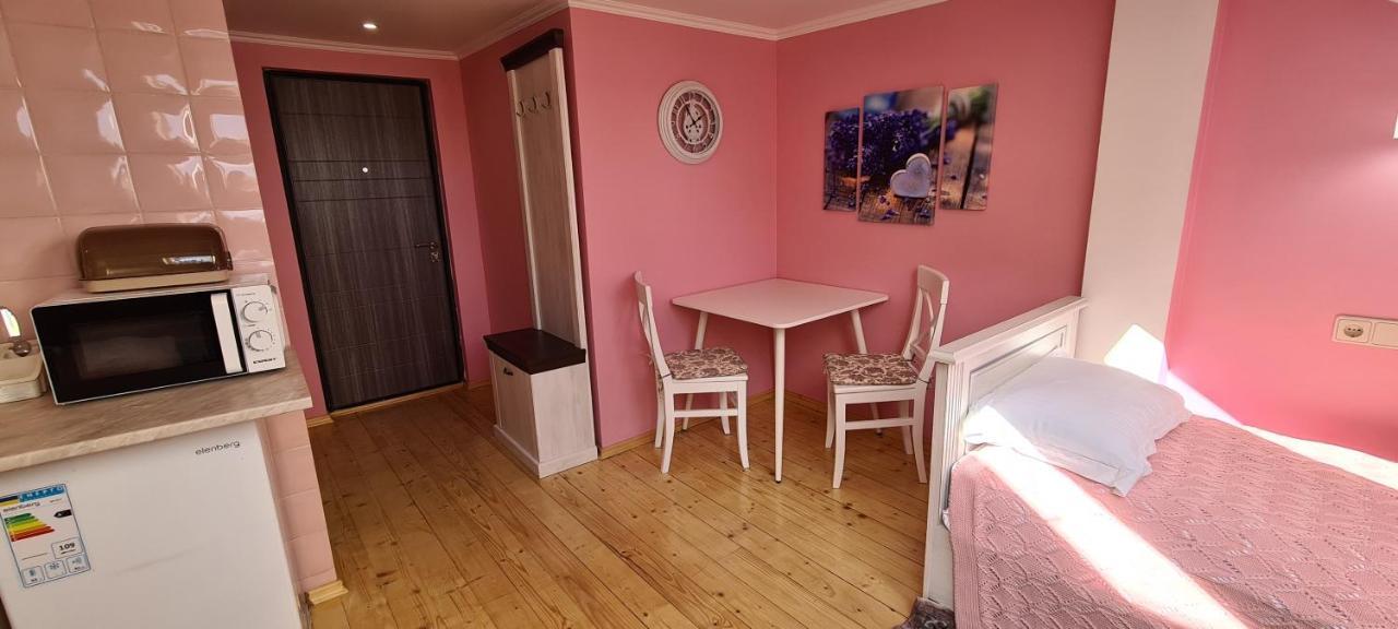 チェルニウツィーАpartment For Ladyアパートメント エクステリア 写真
