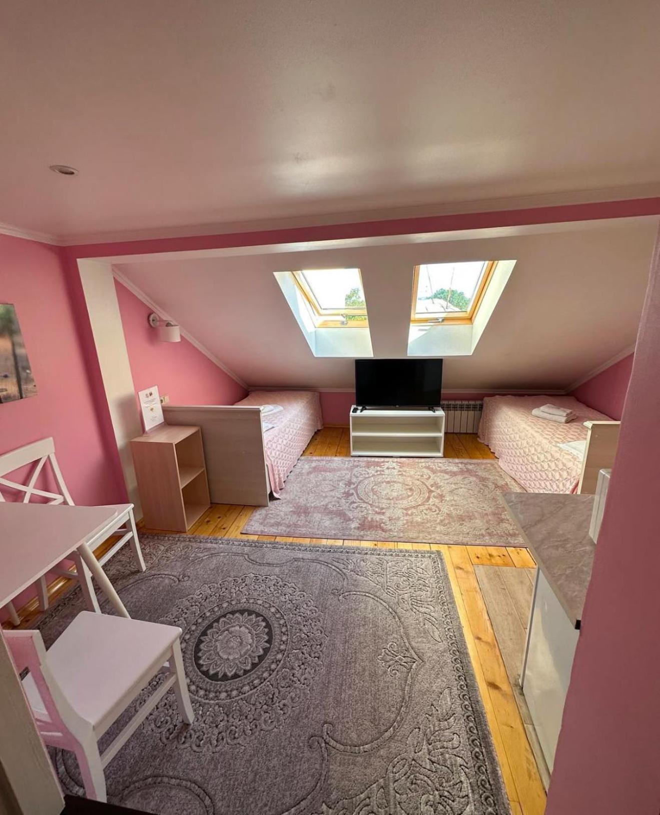 チェルニウツィーАpartment For Ladyアパートメント エクステリア 写真