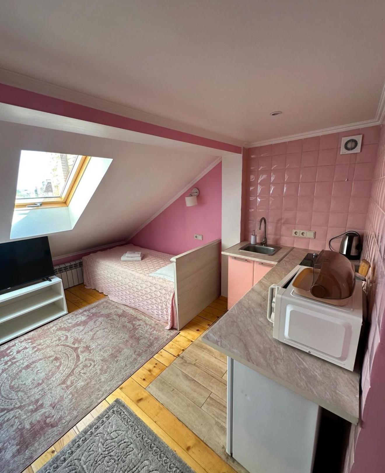 チェルニウツィーАpartment For Ladyアパートメント エクステリア 写真